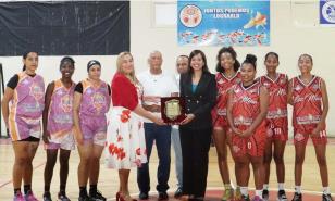 Calero le quita invicto a Los Mina en el final de la vuelta regular del  superior femenino PSD