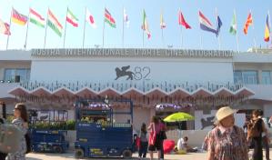 El festival de cine de Venecia despliega su alfombra roja en una edición repleta de estrellas