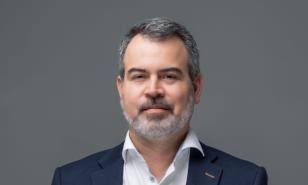 El filósofo e investigador Miklos Lukacs impartirá conferencia en RD