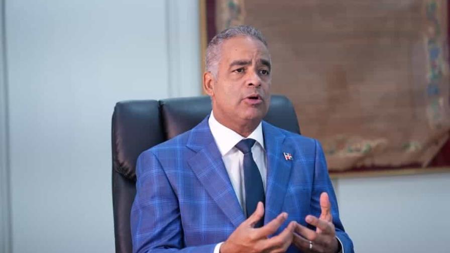 Ministro Joel Santos dice que el Estado refuerza capacidad eléctrica ante aumento de la demanda Ministro Joel Santos dice que el Estado refuerza capacidad eléctrica ante aumento de la demanda