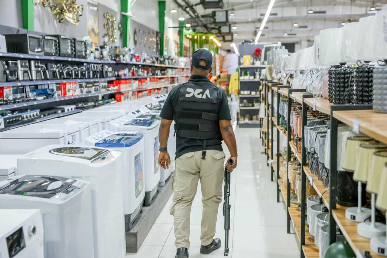 Las inspecciones se realizaron en varios establecimientos comerciales.