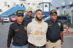 Se entrega uno de los acusados de abuso sexual a joven en Villa González