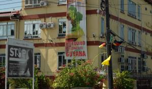 Guyana elige nuevo presidente con tensión fronteriza con Venezuela de fondo