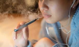 Vapes en estudiantes: están conscientes del riesgo, pero no disminuye su uso