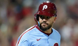 Schwarber se convierte en el 21er toletero con cuatro jonrones en un partido