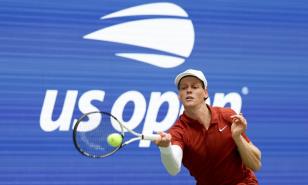 Sinner resiste la presión de Alcaraz en el US Open y Venus Williams triunfa en dobles