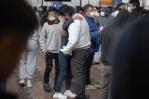 Jueza federal de EE. UU. bloquea deportaciones rápidas de migrantes por violar debido proceso