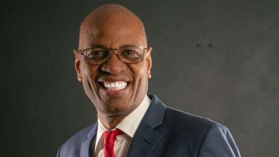 Luis Pérez Novas es elegido presidente del Colegio Dominicano de Periodistas Luis Pérez Novas es elegido presidente del Colegio Dominicano de Periodistas