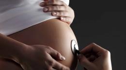 Puerto Rico aprueba controvertida ley que reconoce al no nacido como persona natural