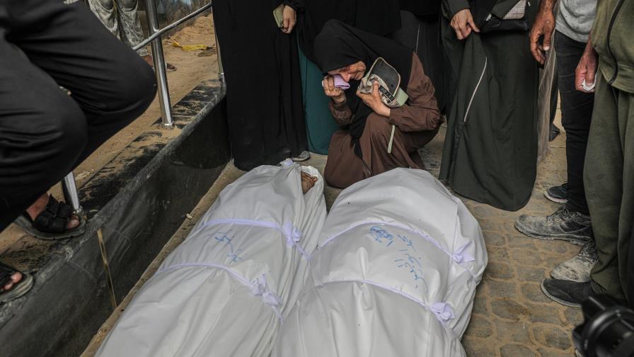 Al menos 66 palestinos han muerto en lo que va de domingo en Gaza por ataques israelíes Al menos 66 palestinos han muerto en lo que va de domingo en Gaza por ataques israelíes