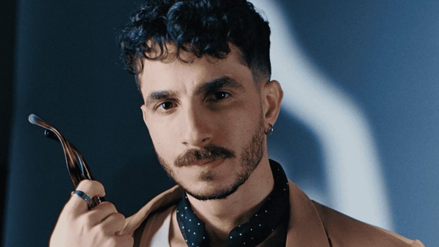 Seye: "El tema Casualidad es testimonio de cómo la vida puede unir caminos de forma inesperada" Seye: "El tema Casualidad es testimonio de cómo la vida puede unir caminos de forma inesperada"