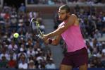 Alcaraz y Djokovic avanzan con desempeño distinto a cuartos de final del US Open
