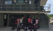 Detienen a tres dominicanos por transportar haitianos indocumentados en Mao