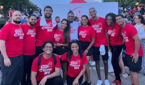 Más de 200 personas llenaron de salsa casino el parque Eugenio María de Hostos