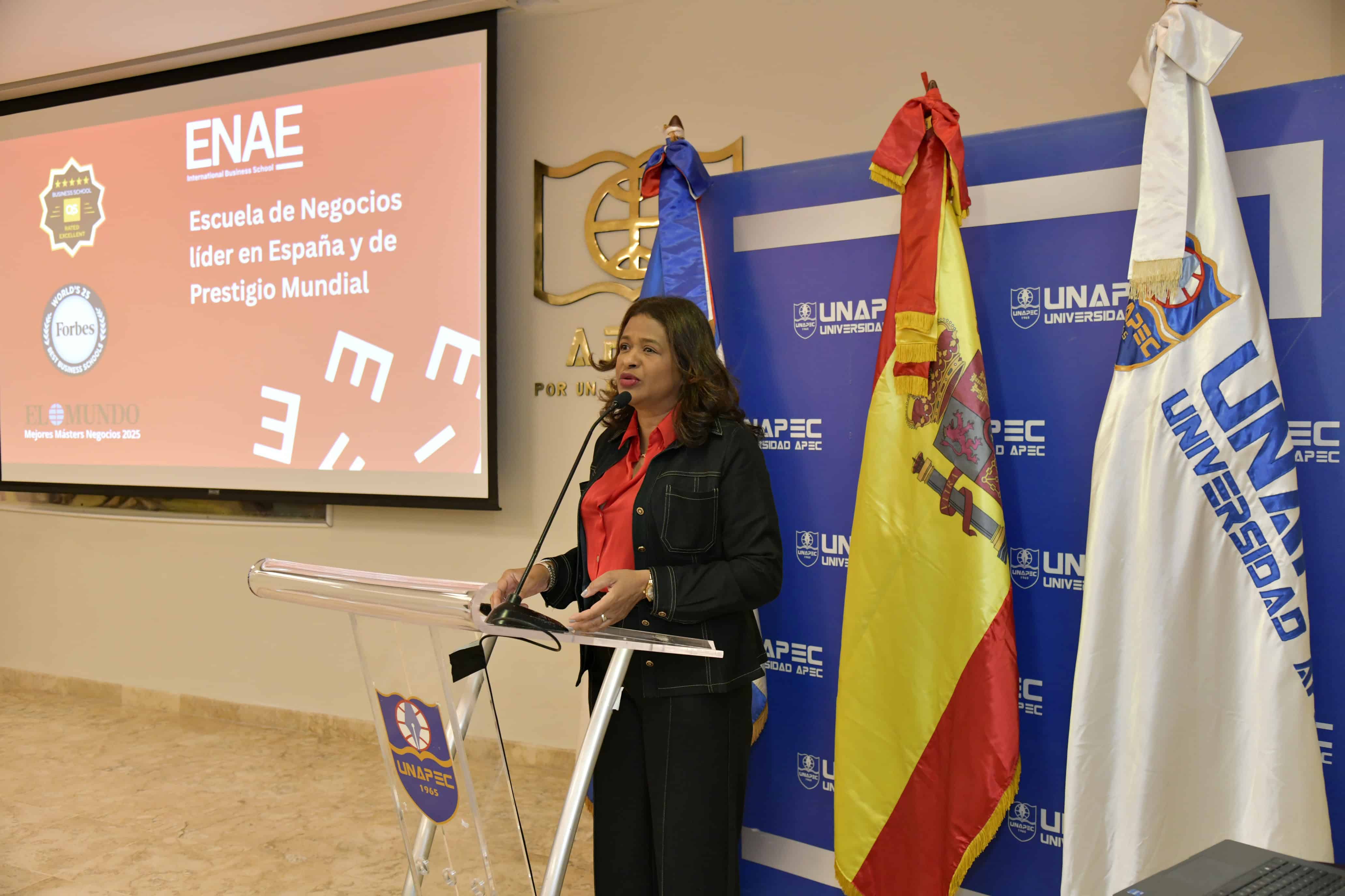 Paula Disla, viceministra del MESCYT.