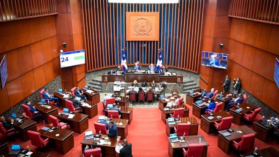 Senado aprueba modificación del presupuesto por RD$69,740 millones en dos lecturas consecutivas Senado aprueba modificación del presupuesto por RD$69,740 millones en dos lecturas consecutivas