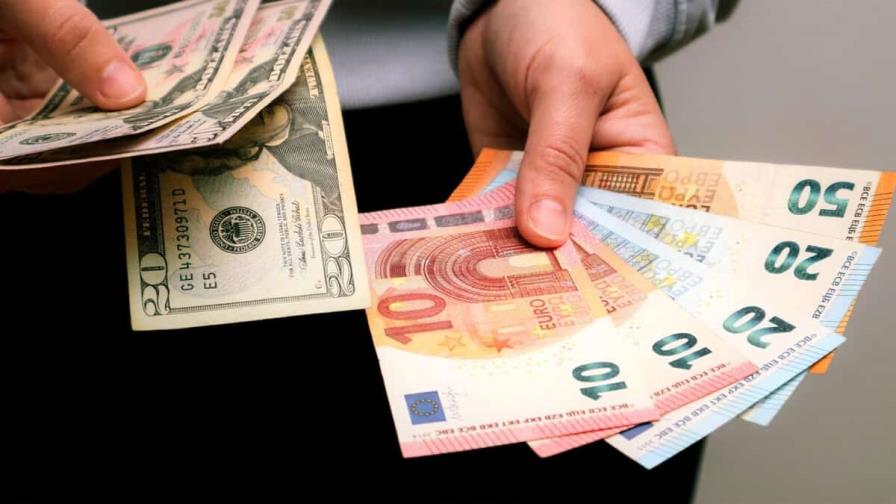 El dólar y el euro continúan su apreciación frente al peso dominicano