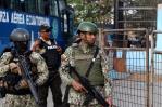 Presidente de Ecuador cambia a jefes militares para fortalecer la guerra contra el narco