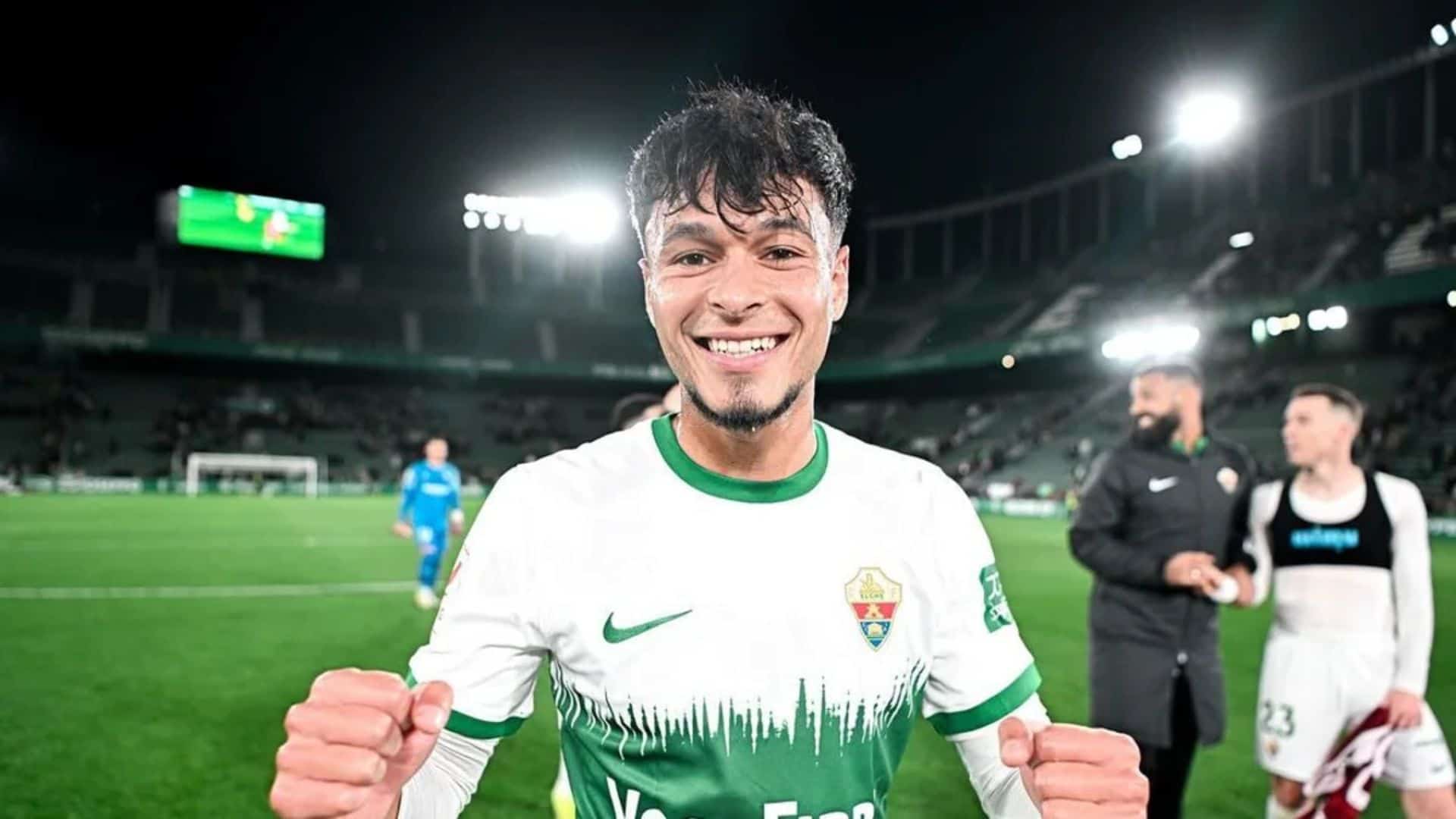 El Elche cede al extremo dominicano Rafa Núñez al Eldense