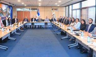 El FMI se reúne con funcionarios para pasar balance a la economía del país