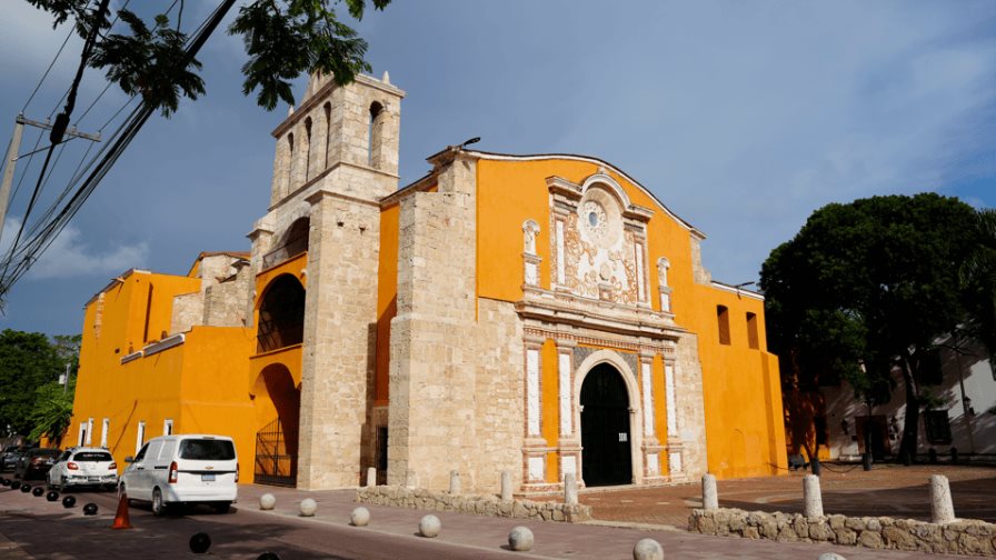 Los colores ocultos de la Ciudad Colonial: de dónde vienen los tonos de sus fachadas históricas Los colores ocultos de la Ciudad Colonial: de dónde vienen los tonos de sus fachadas históricas