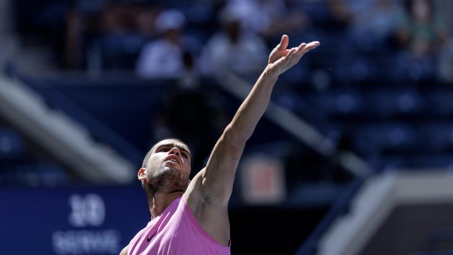 Alcaraz y Djokovic a un paso de colisionar en el US Open Alcaraz y Djokovic a un paso de colisionar en el US Open