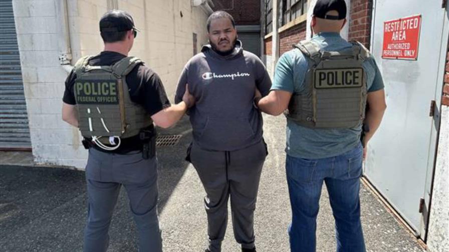 Deportarán a dominicano acusado de abuso sexual contra una menor de 11 años en Nueva York Deportarán a dominicano acusado de abuso sexual contra una menor de 11 años en Nueva York