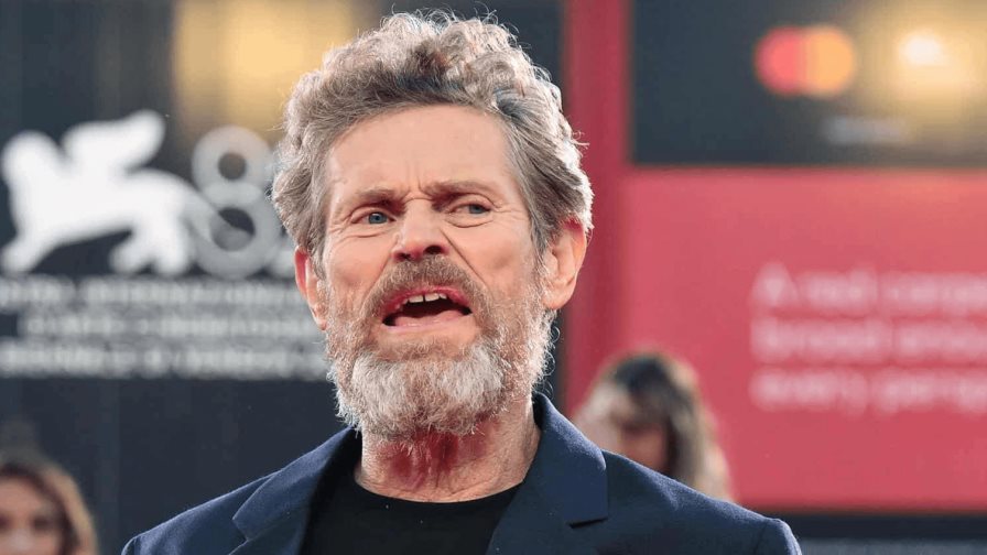 Willem Dafoe protagoniza The Souffleur, la extraña fábula vienesa presentada en Venecia