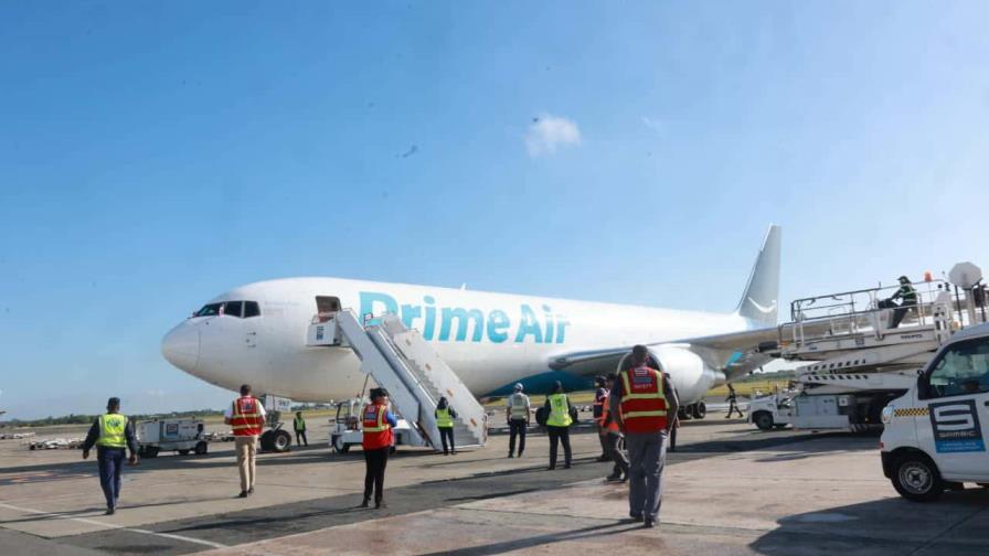ALK Global Logistics inaugura ruta Miami–Santo Domingo con avión de Amazon Air