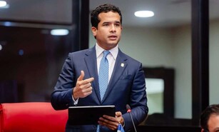 Omar Fern&aacute;ndez sobre renuncias en la FP: Hay gente que toma decisiones de ese tipo por dignidad