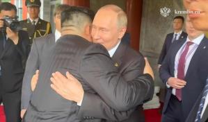 Rusia y Corea del Norte luchan juntos contra el neonazismo contemporáneo, dice Putin a Kim