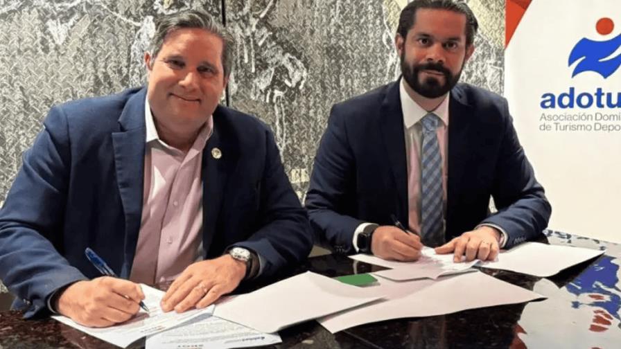 Adoturd firma acuerdo histórico con la SDOT Adoturd firma acuerdo histórico con la SDOT