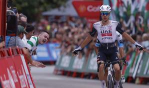 Juan Ayuso gana la 12ª etapa de la Vuelta a España, Vingegaard sigue líder