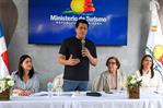 David Collado deja iniciada obra de reconstrucción municipio Salcedo en Hermanas Mirabal