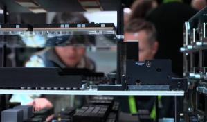 Trump dice que muy pronto impondrá un arancel considerable a semiconductores