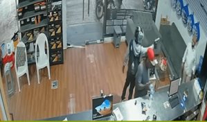 "No tenemos enemigos": esposa de comerciante baleado pide justicia tras el intento de asesinato