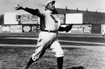 Cy Young y Babe Ruth lideran rotación de Boston