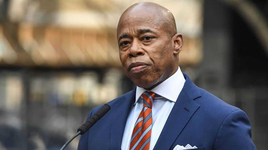 El alcalde de Nueva York, Eric Adams, respalda a Andrew Cuomo en las elecciones El alcalde de Nueva York, Eric Adams, respalda a Andrew Cuomo en las elecciones