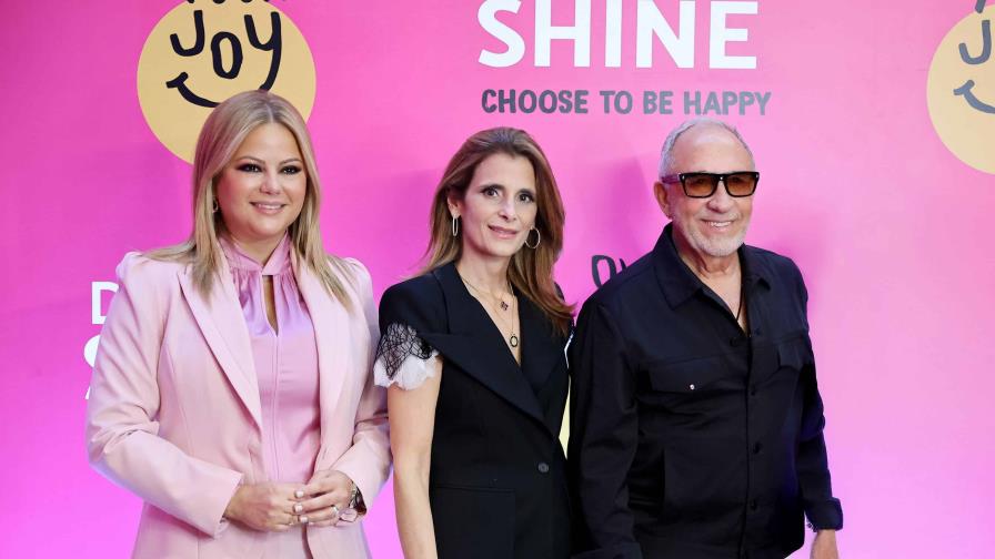 Ligia Bonetti recibe el reconocimiento "Trayectoria empresarial" en Days to Shine Ligia Bonetti recibe el reconocimiento "Trayectoria empresarial" en Days to Shine