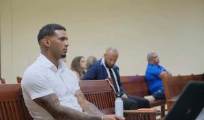 Franco denuncia que le robaron RD$1 millón en hotel; empresa asegura no haber recibido queja oficial