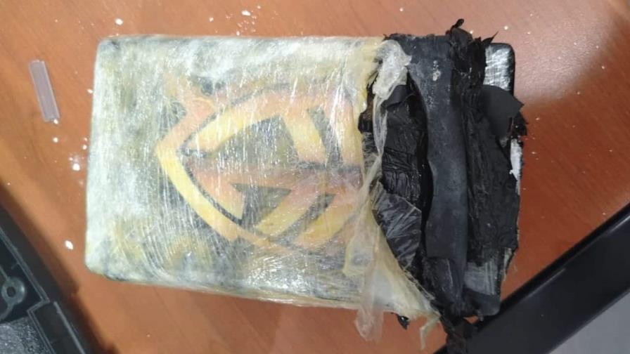 Arrestan a ciudadano lituano que pretendía viajar de RD a Frankfurt con un paquete de cocaína Arrestan a ciudadano lituano que pretendía viajar de RD a Frankfurt con un paquete de cocaína