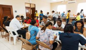 Residentes en La Puya agradecen operativo médico y social dirigido por la Alcaldía del DN