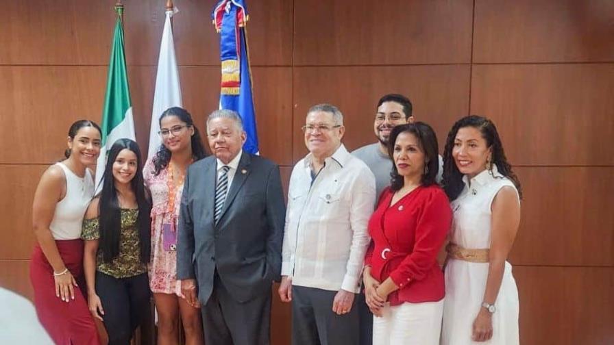 Misión diplomática de RD en México fortalece vínculos con la comunidad en Mérida y Cancún Misión diplomática de RD en México fortalece vínculos con la comunidad en Mérida y Cancún