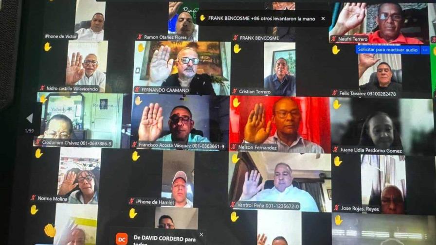 Leonel juramenta en asamblea virtual a la nueva Dirección Central de la Fuerza del Pueblo