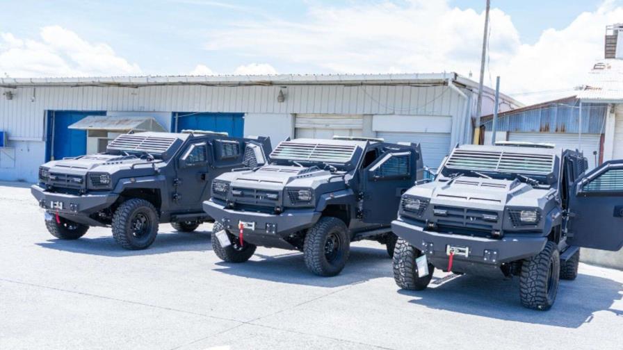 La Policía de Haití recibe vehículos blindados para reforzar su operatividad La Policía de Haití recibe vehículos blindados para reforzar su operatividad
