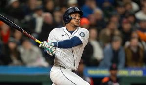 Luis Castillo gana; Jorge Polanco y Julio Rodríguez lideran paliza de Marineros 18-2 a Bravos