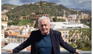 El cantante español Víctor Manuel anuncia su primer disco después de siete años