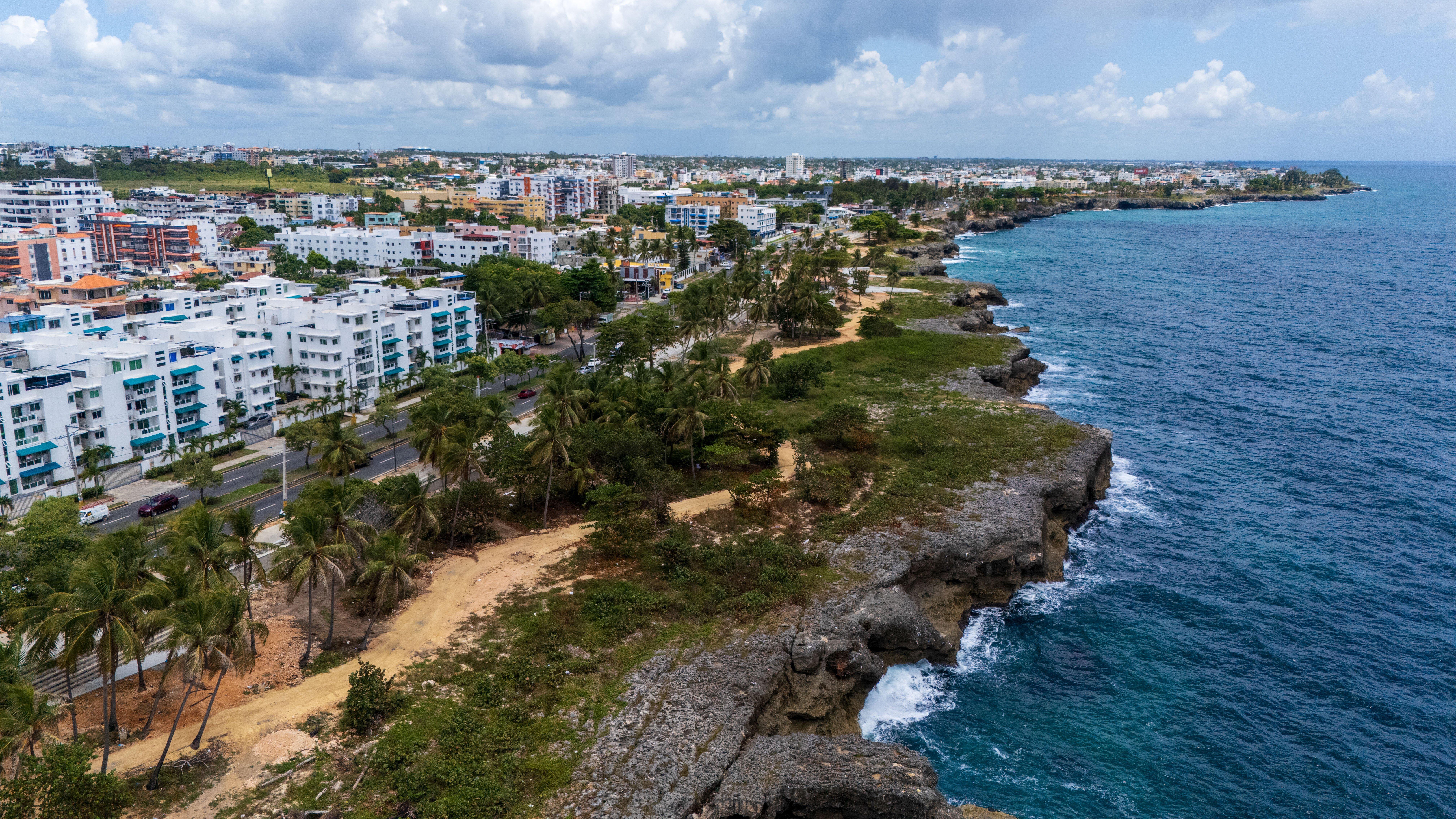 Vista del Malecón de Santo Domingo Este.