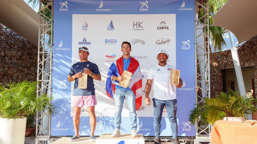 Atletas de 10 países compiten en Regata Pre-Centroamericana y del Caribe celebrada en Puntarena Atletas de 10 países compiten en Regata Pre-Centroamericana y del Caribe celebrada en Puntarena