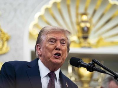 Donald Trump y la similitud en firmas de carta: investigación NYT